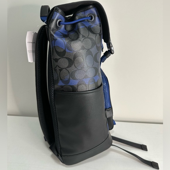 Men’s Coach backpack *wallet no longer available* - Picture 10 of 12